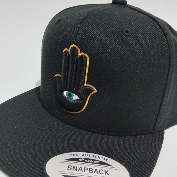 Hamsa Hand 3rd Eye 3D Embroidered Black Snapback Hat Flat Bill 6 Panel Yupoong - Picture 3 of 9
